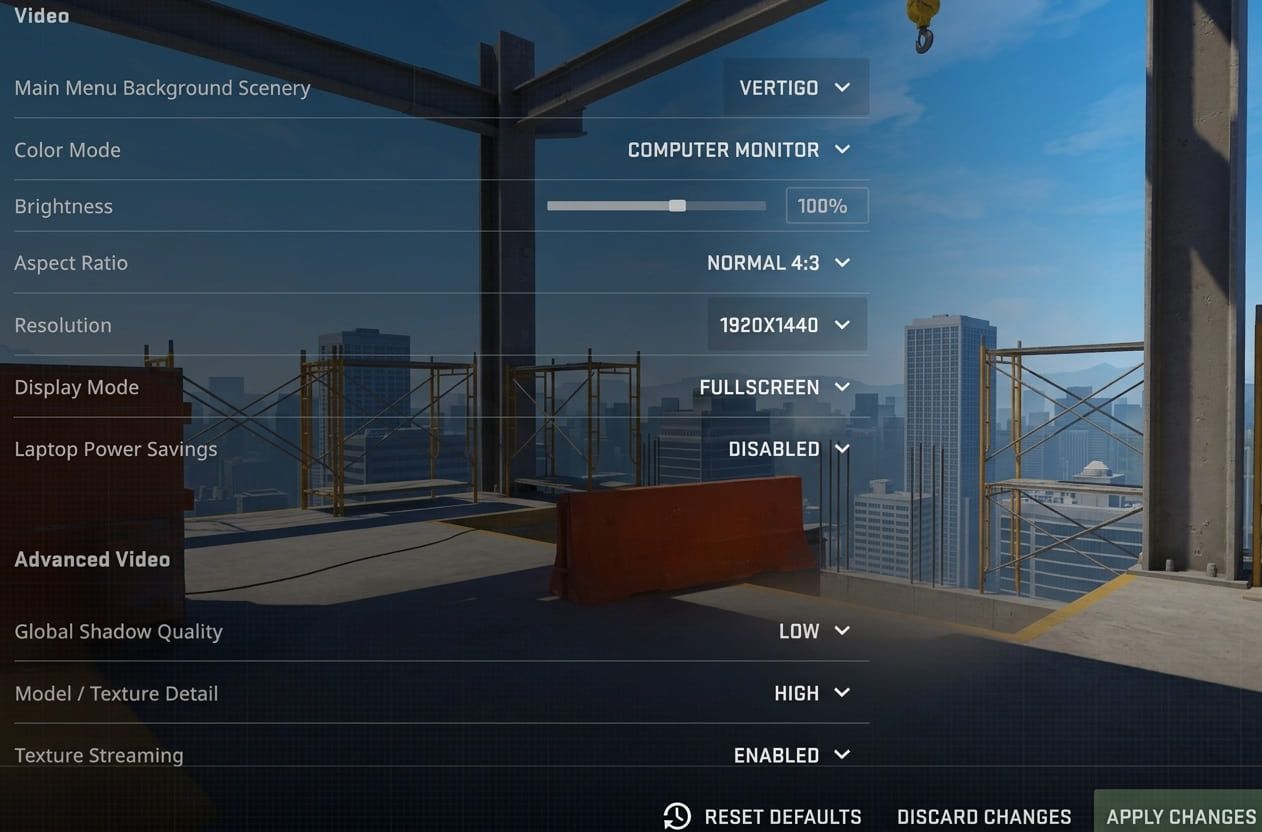 CS2 video settings showing 4:3 aspect ratio and Fullscreen mode selected