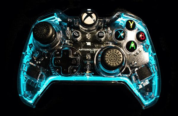 How to Use Controller in CSGO: Xbox & PS Setup Guide 2026